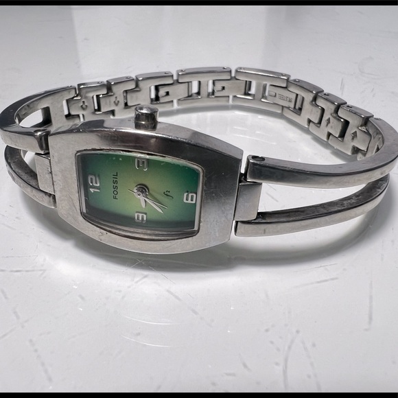 Fossil Watch - Picture 2 of 3